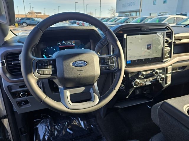 2026 Ford F-150 XLT - Photo 15