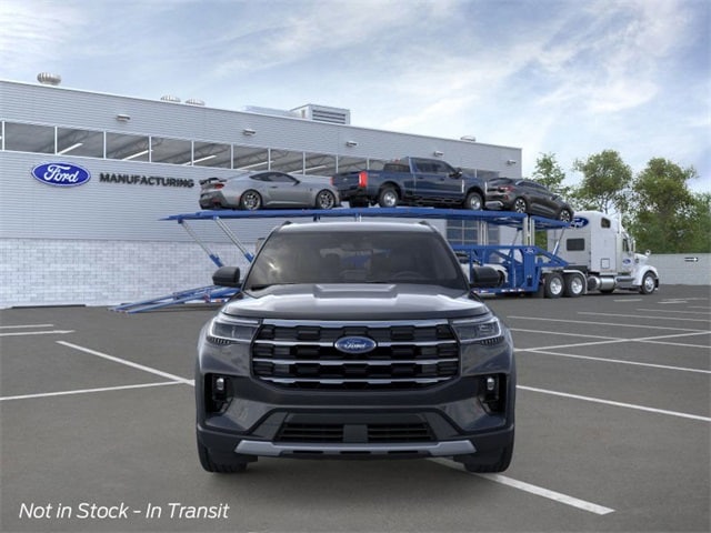 2026 Ford Explorer photo 2