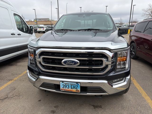 2023 Ford F-150 XLT photo 2