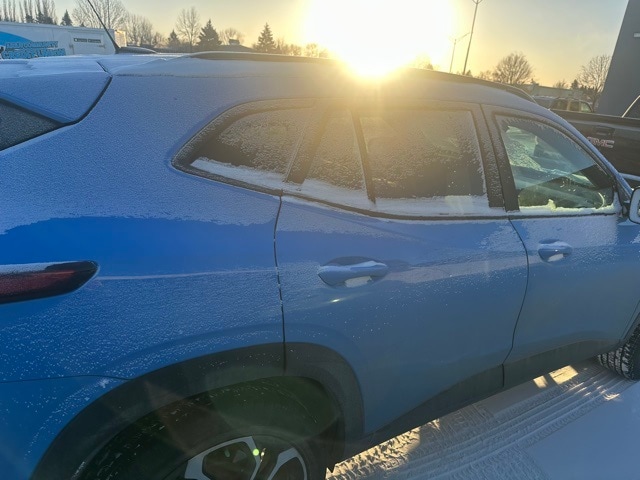 2024 Chevrolet Trax photo 3