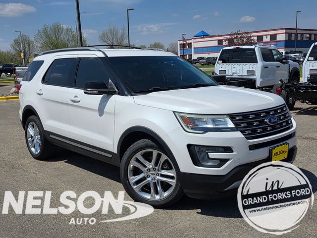2017 Ford Explorer XLT 4WD's photo