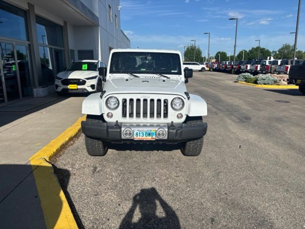 Used 2018 Jeep Wrangler JK Unlimited Sahara 4x4 SUV