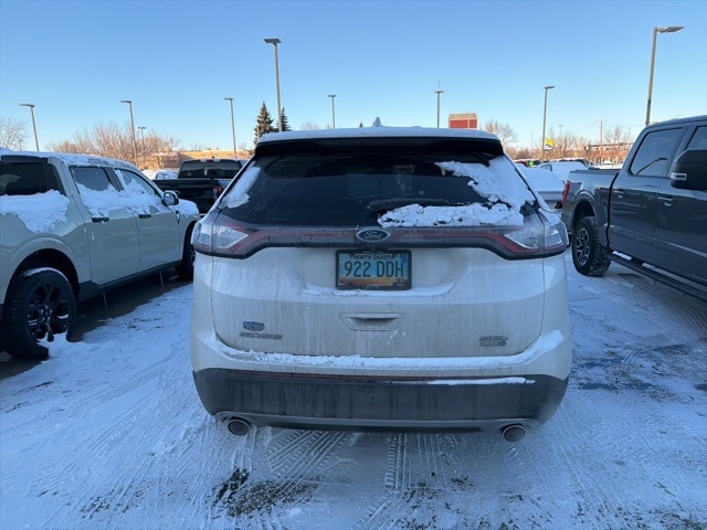 2017 Ford Edge SEL photo 4