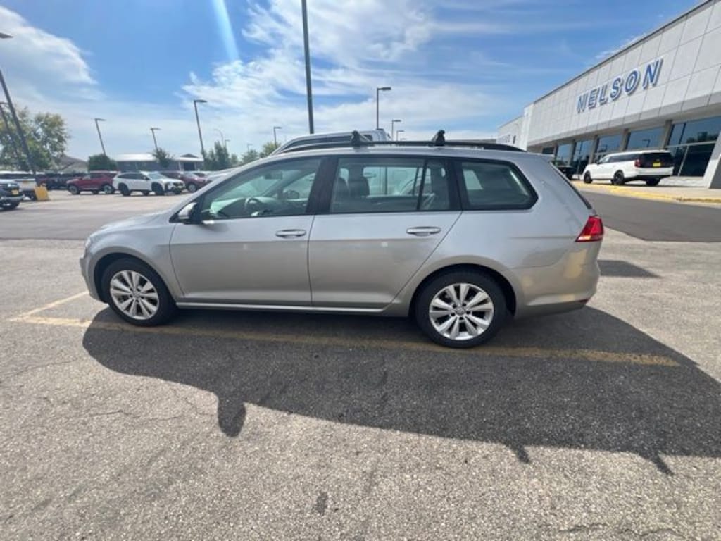Used 2017 Volkswagen Golf SportWagen TSI S 4MOTION Wagon