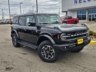 2025 Ford Bronco Outer Banks SUV