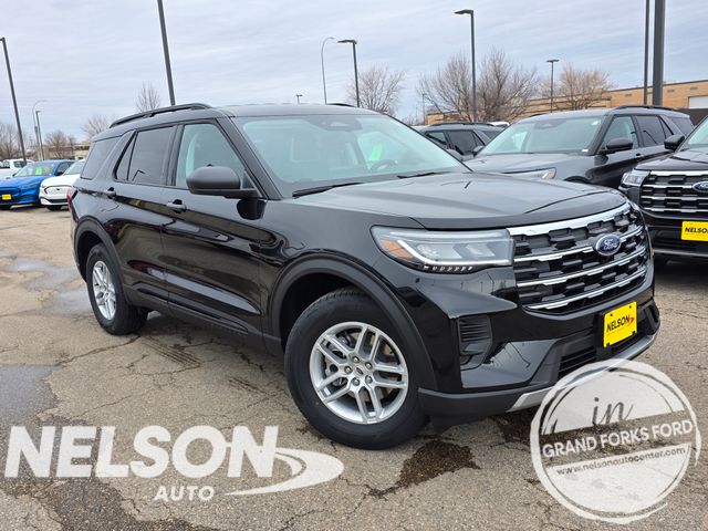2026 Ford Explorer Active 4WD's photo