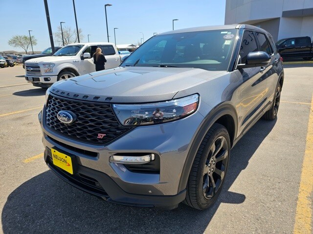 Used 2022 Ford Explorer ST with VIN 1FM5K8GCXNGC11022 for sale in Grand Forks, ND