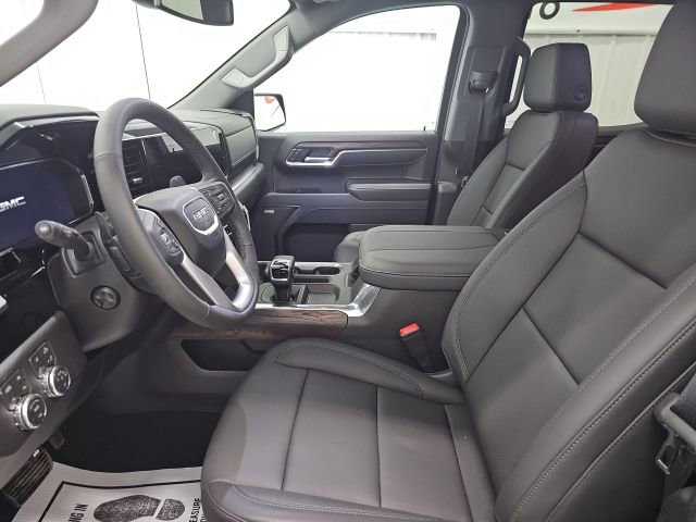 2026 GMC Sierra 1500 SLT - Photo 21