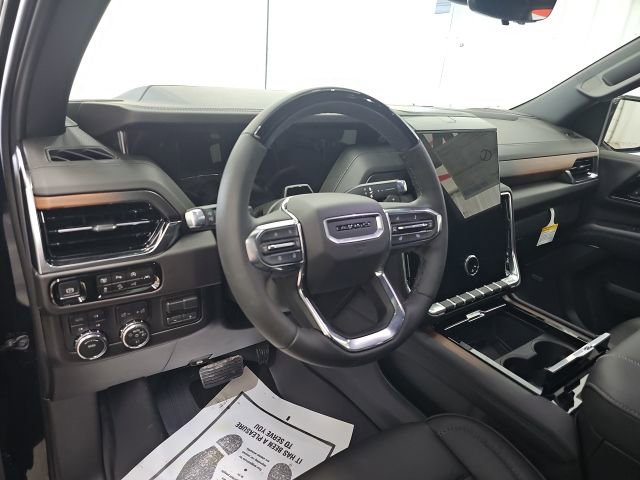 2026 GMC Yukon XL Denali - Photo 23