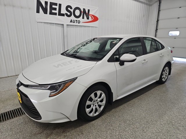 2024 Toyota Corolla LE photo 4