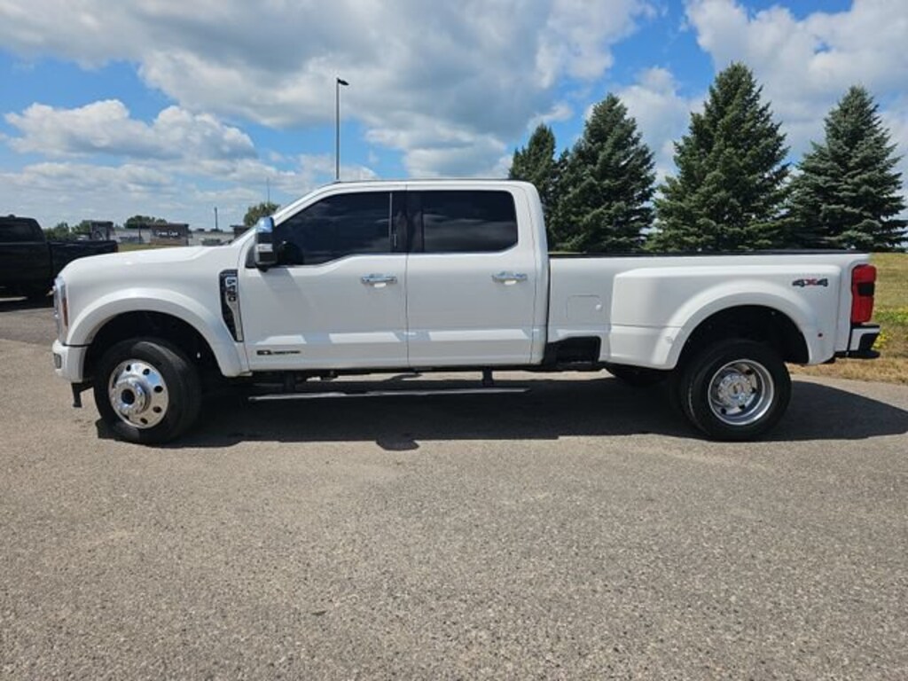 Used 2024 Ford Super Duty F-450 DRW XL Truck Crew Cab