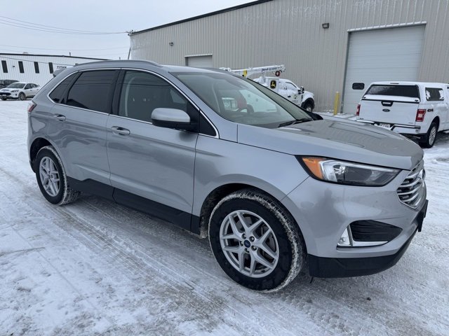 2022 Ford Edge SEL photo 3