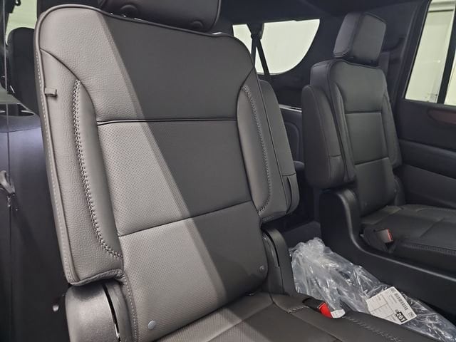 2026 GMC Yukon XL Denali - Photo 33