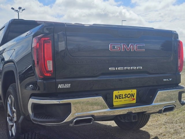 2023 Gmc Sierra 1500 SLT photo 3