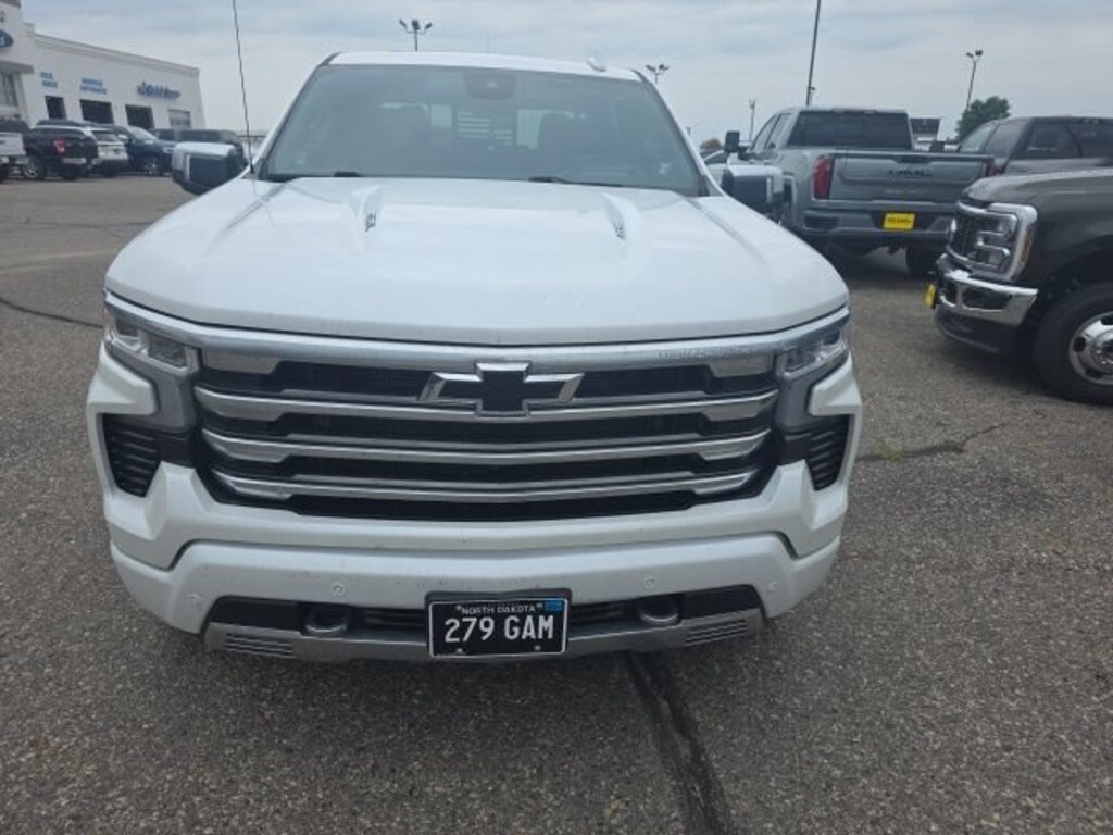 Used 2024 Chevrolet Silverado 1500 High Country Truck Crew Cab