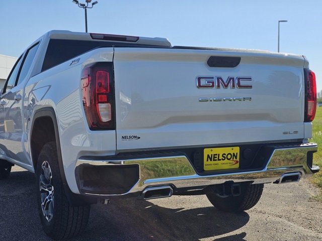 2026 Gmc Sierra 1500 SLE photo 3