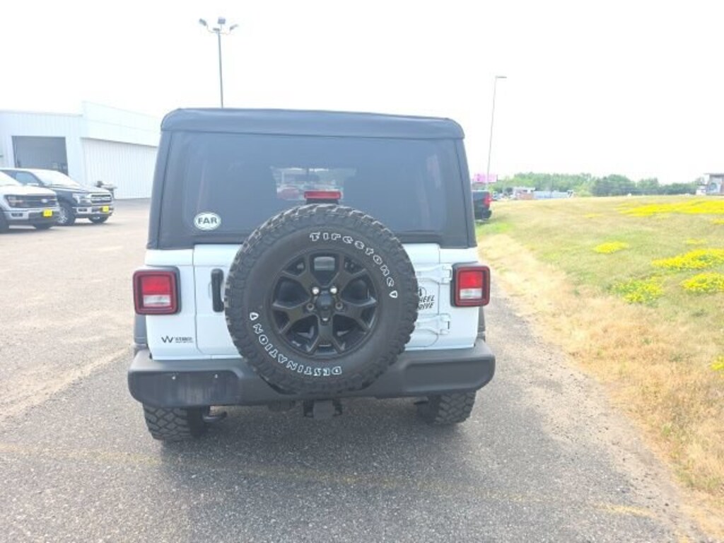 Used 2023 Jeep Wrangler Willys SUV