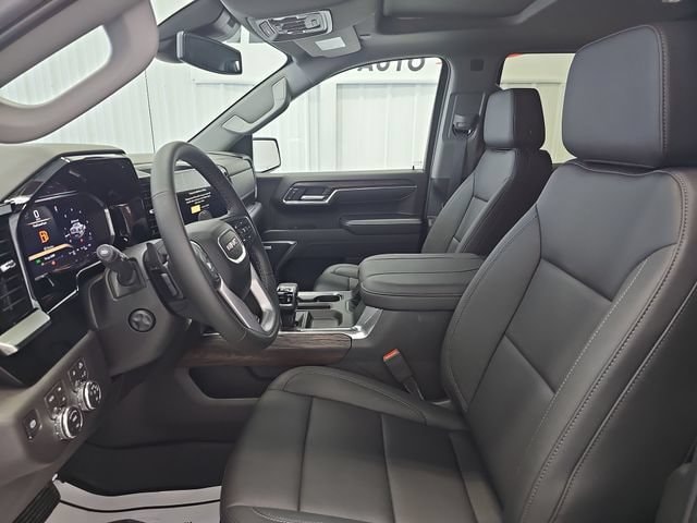 2026 GMC Sierra 1500 SLT - Photo 8