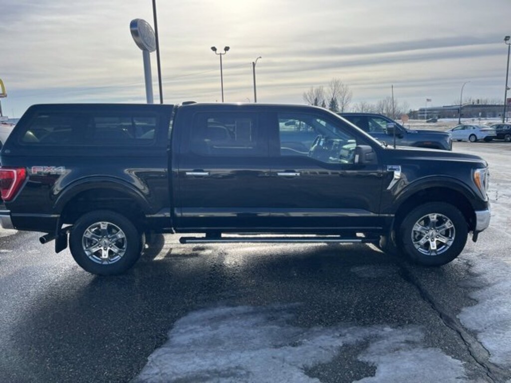 Used 2023 Ford F-150 XLT Truck SuperCrew Cab
