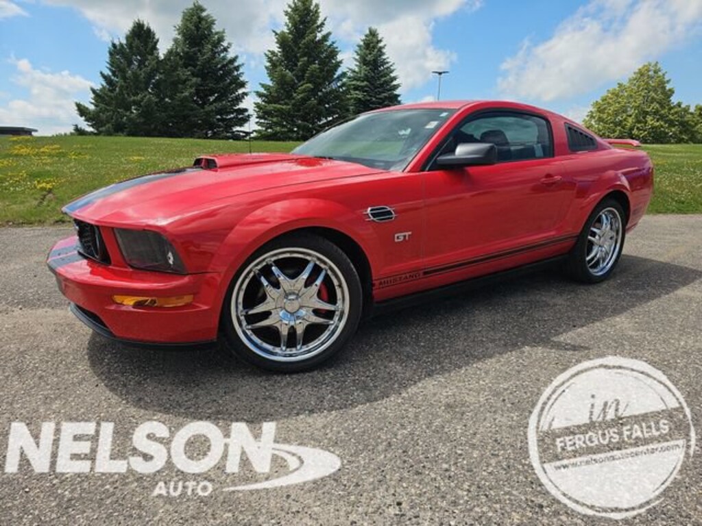 Used 2005 Ford Mustang GT Deluxe Coupe
