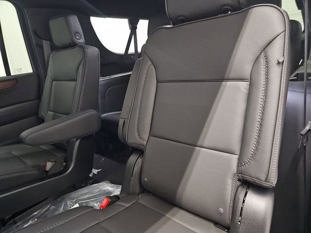 2026 GMC Yukon XL Denali - Photo 37