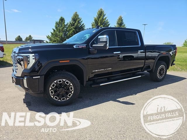 2026 GMC Sierra 4WD Crew Cab Standard Box Denali's photo