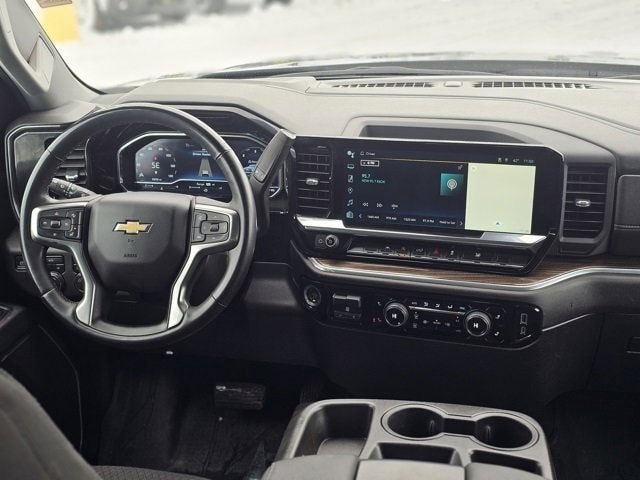 Used 2023 Chevrolet Silverado 1500 LT with VIN 1GCUDDED1PZ314190 for sale in Fergus Falls, Minnesota