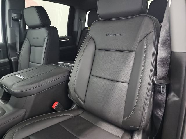 2026 GMC Sierra 3500HD Denali - Photo 22