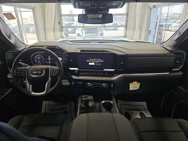 2026 GMC Sierra 1500 SLT - Photo 11