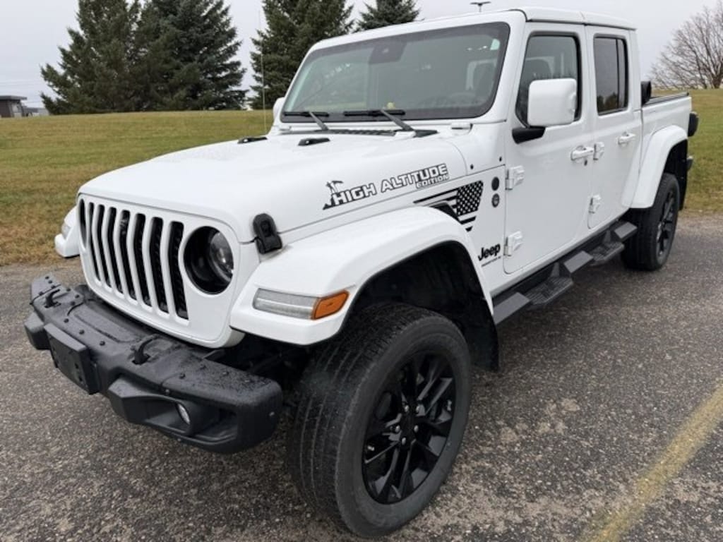 Used 2023 Jeep Gladiator High Altitude Truck Crew Cab
