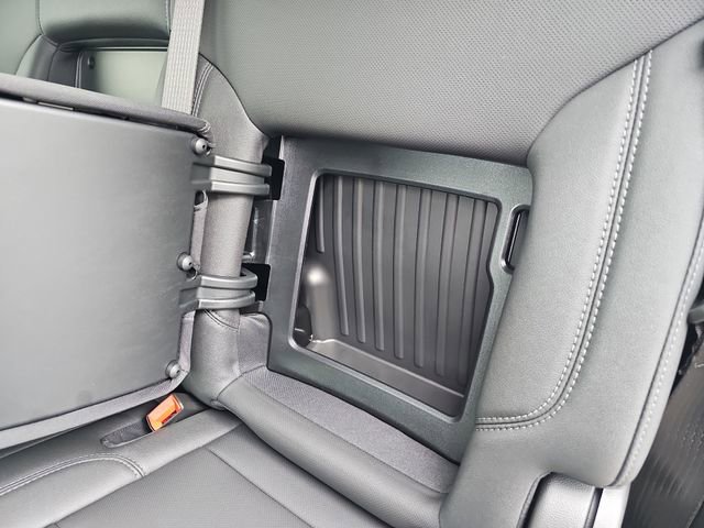 2026 GMC Sierra 1500 SLT - Photo 39