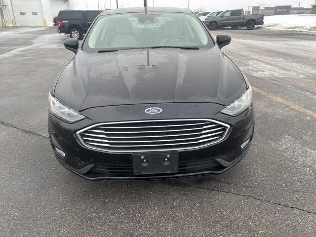 Used 2019 Ford Fusion SE with VIN 3FA6P0HD7KR199621 for sale in Fergus Falls, Minnesota