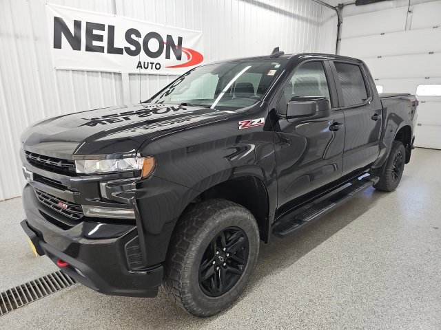 2022 Chevrolet Silverado 1500 LT Trail Boss photo 2