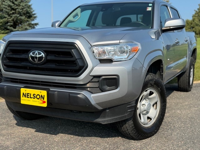 Used 2020 Toyota Tacoma SR with VIN 3TMCZ5AN2LM305253 for sale in Fergus Falls, MN