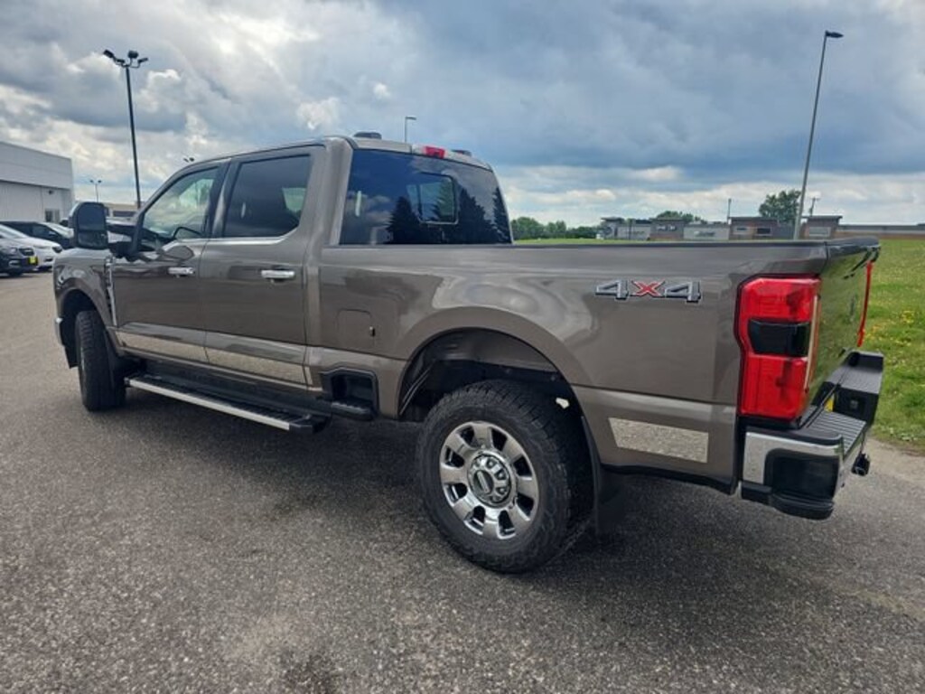 Used 2023 Ford Super Duty F-250 SRW XL Truck Crew Cab