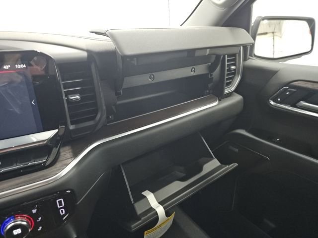 2026 GMC Sierra 1500 SLT - Photo 30