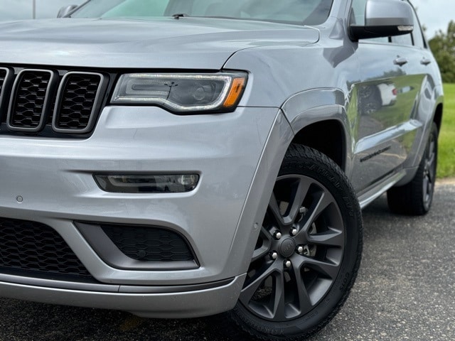 Used 2019 Jeep Grand Cherokee High Altitude with VIN 1C4RJFCG8KC843154 for sale in Fergus Falls, MN