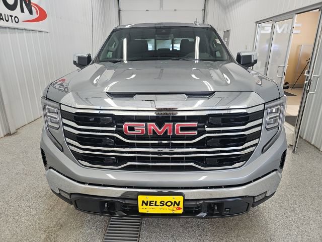 2026 GMC Sierra 1500 SLT - Photo 5