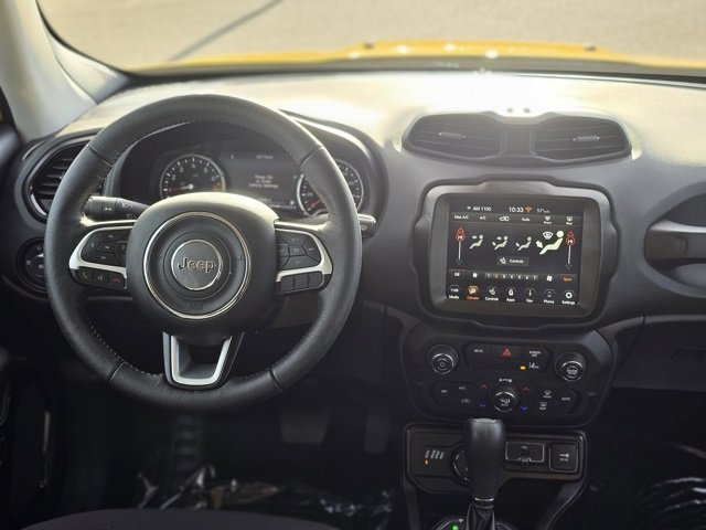 2023 Jeep Renegade Altitude photo 2