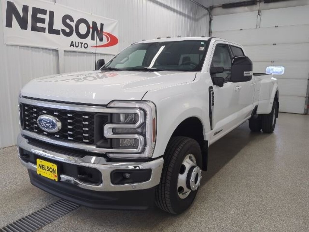 Used 2025 Ford Super Duty F-350 DRW XL Truck Crew Cab