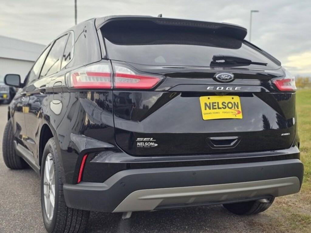 Used 2023 Ford Edge SEL SUV