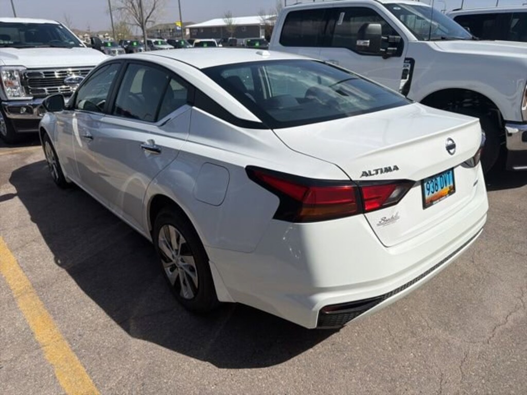 Used 2019 Nissan Altima 2.5 S Sedan