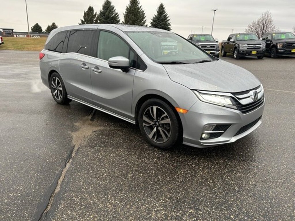 Used 2018 Honda Odyssey Elite Van