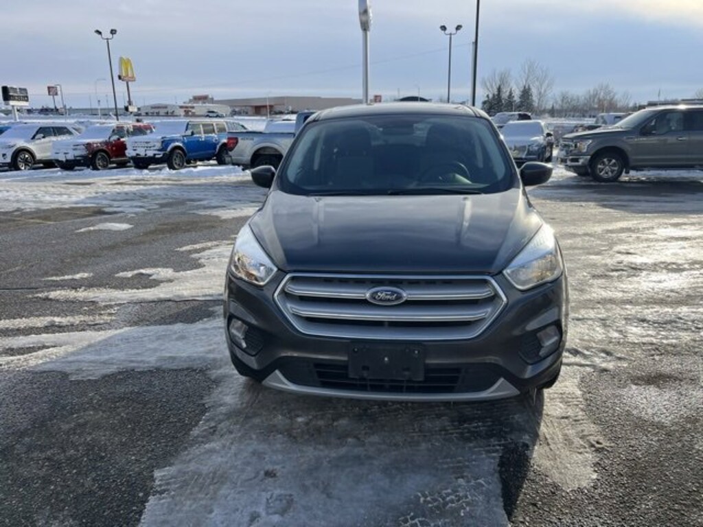 Used 2017 Ford Escape SE SUV