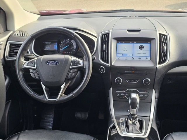 2017 Ford Edge SEL photo 2