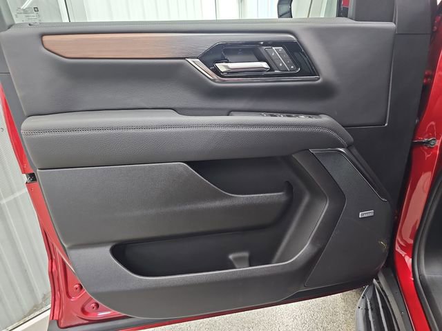 2026 GMC Yukon XL Denali - Photo 10