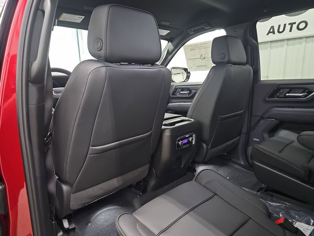 2026 GMC Yukon XL Denali - Photo 35