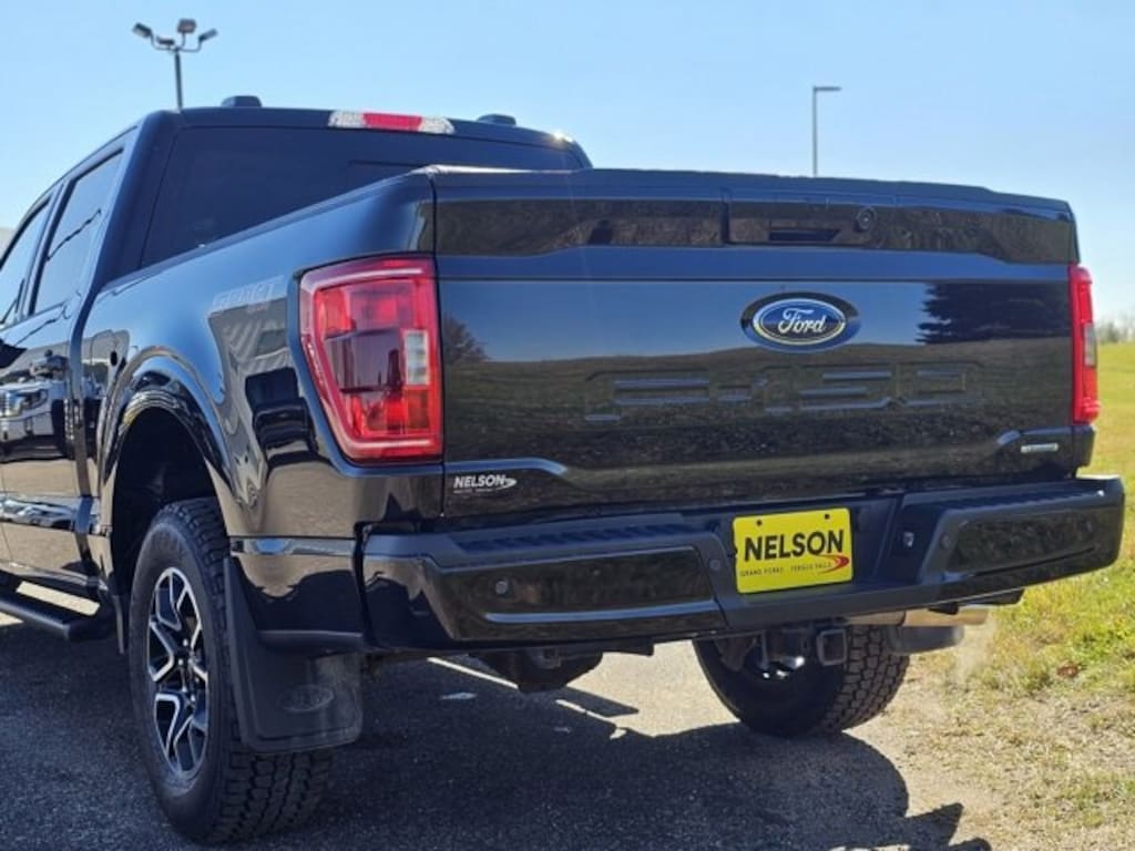 Used 2022 Ford F-150 XLT Truck SuperCrew Cab