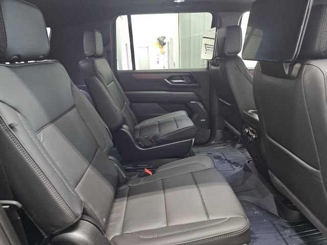 2026 GMC Yukon XL Denali - Photo 15