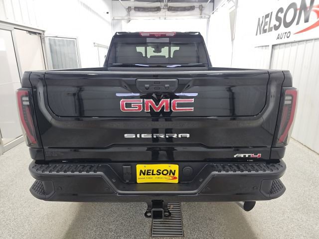 2026 GMC Sierra 2500HD AT4 - Photo 8